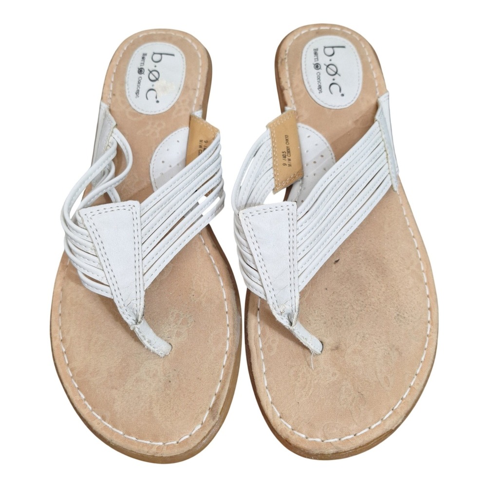 b.o.c. Born Concept White Strappy Thong Sandals Womens Size 9M C28301 CHK13 Flat